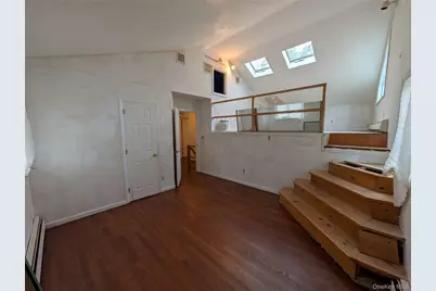 2683 S Saint Marks Avenue, Bellmore, NY 11710 - Photo 22