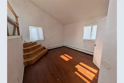 2683 S Saint Marks Avenue, Bellmore, NY 11710 - Photo 20