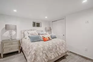 61 Lauren Ave, Dix Hills, NY 11746 - Photo 38