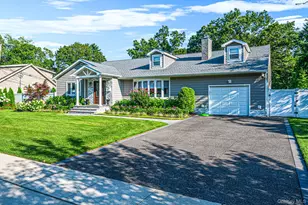 61 Lauren Ave, Dix Hills, NY 11746 - Photo 2