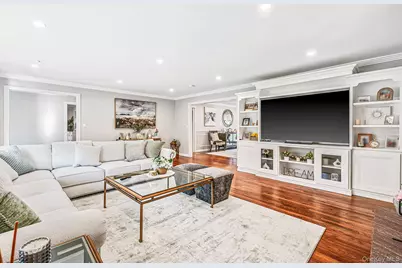 61 Lauren Avenue, Dix Hills, NY 11746 - Photo 8