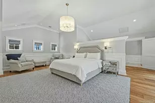 192 Burtis Ln, Muttontown, NY 11791 - Photo 22