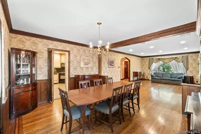 8507 Avon Street, Jamaica, NY 11432 - Photo 6