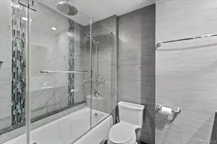 85-07 Avon St, Jamaica, NY 11432 - Photo 18
