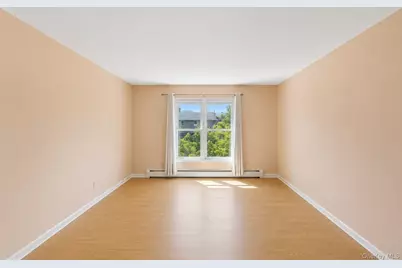 307 N Terrace Avenue, Mount Vernon, NY 10550 - Photo 8