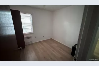 10324 121st Street, Richmond Hill, NY 11419 - Photo 12