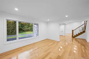6 Clearmeadow Ct, Woodbury, NY 11797 - Photo 10