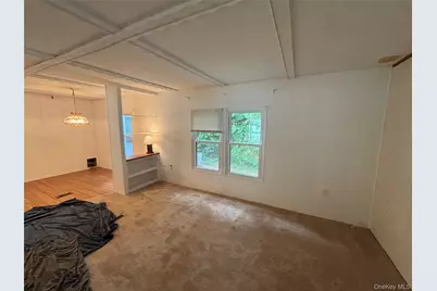 101 West Lane #42B Witt Lane, Riverhead, NY 11901 - Photo 6