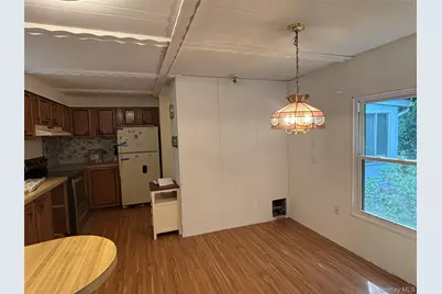 101 West Lane #42B Witt Lane, Riverhead, NY 11901 - Photo 8