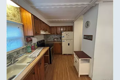 101 West Lane #42B Witt Lane, Riverhead, NY 11901 - Photo 12