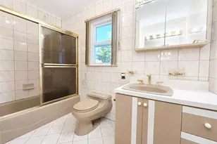 35 Avenue D, Holbrook, NY 11741 - Photo 14