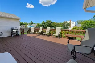 35 Avenue D, Holbrook, NY 11741 - Photo 18