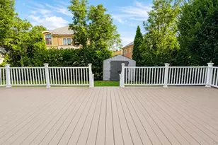 242-36 51st Ave, Little Neck, NY 11362 - Photo 34