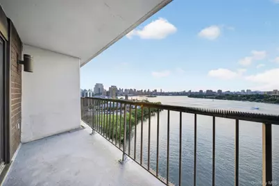 25-40 Shore Boulevard #15Q, Astoria, NY 11102 - Photo 16