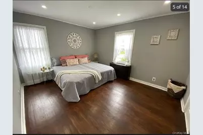 4 West Court, Bethpage, NY 11714 - Photo 4