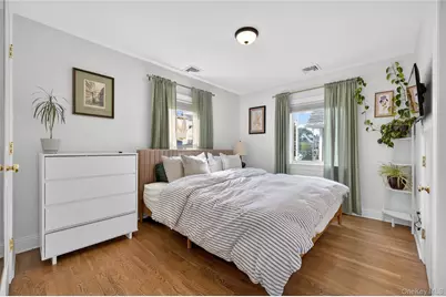 96 School Street, Oyster Bay, NY 11771 - Photo 26