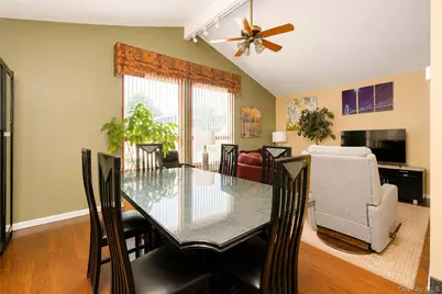 47 Stanley Circle, New York, NY 10308 - Photo 8