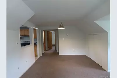 120 Cerny Place, West Islip, NY 11795 - Photo 10