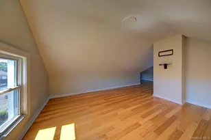 1250 Woodfield Rd, Rockville Centre, NY 11570 - Photo 16