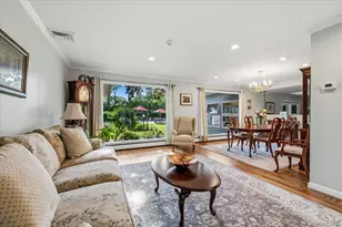 39 Merrivale Dr, Smithtown, NY 11787 - Photo 4