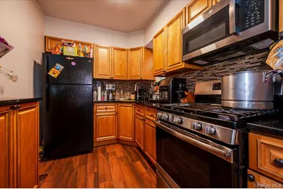 90-27 Elmhurst Avenue, Jackson Heights, NY 11372 - Photo 28