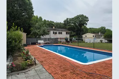 4401 Express Drive N, Ronkonkoma, NY 11779 - Photo 16