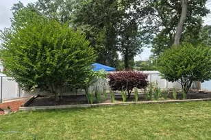 4401 Express Dr N, Ronkonkoma, NY 11779 - Photo 18