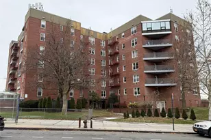 151-05 Cross Island Pkwy, Whitestone, NY 11357 - Photo 24