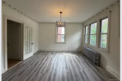 722 E 231st Street, Bronx, NY 10466 - Photo 2