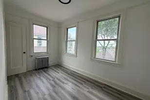 722 E 231st St, Bronx, NY 10466 - Photo 10