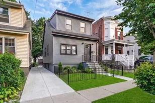 128 E 238th St, Bronx, NY 10470 - Photo 1