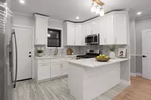128 E 238th St, Bronx, NY 10470 - Photo 4