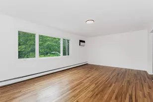 131 Huntsbridge Rd, Yonkers, NY 10704 - Photo 14