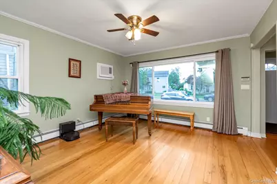 1185 Webber Avenue, West Hempstead, NY 11550 - Photo 4