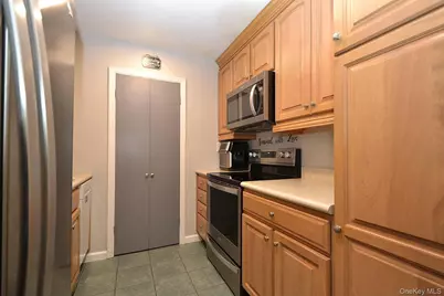 103 Richmond Boulevard #2A, Ronkonkoma, NY 11779 - Photo 10