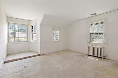 241 Madison Road, Scarsdale, NY 10583 - Photo 16