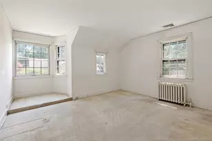 241 Madison Rd, Scarsdale, NY 10583 - Photo 16