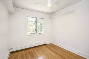 121 Hillcrest Ave, Manhasset, NY 11030 - Photo 26