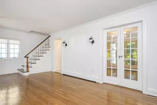 121 Hillcrest Ave, Manhasset, NY 11030 - Photo 4