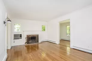 121 Hillcrest Ave, Manhasset, NY 11030 - Photo 6