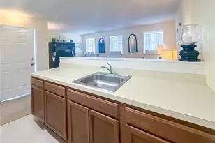 61-06 Beach Front Rd, Arverne, NY 11692 - Photo 10