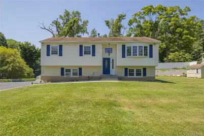 3709 Foothill Street, Mohegan Lake, NY 10547 - Photo 2