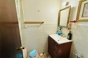 2879 Harrington Ave, Bronx, NY 10461 - Photo 18