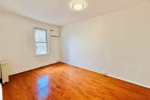 2879 Harrington Ave, Bronx, NY 10461 - Photo 10