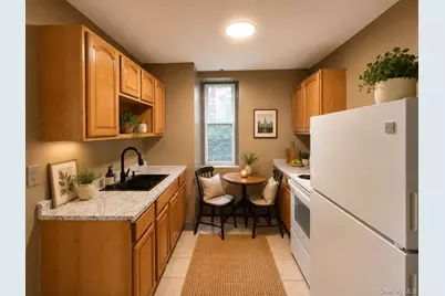 219 Mill Street #5, Poughkeepsie, NY 12601 - Photo 2