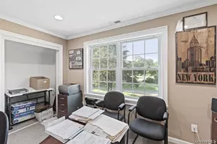 209 Carol Ln, Fishkill, NY 12524 - Photo 12