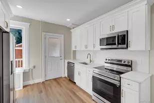 5 Columbia St, Farmingdale, NY 11735 - Photo 8