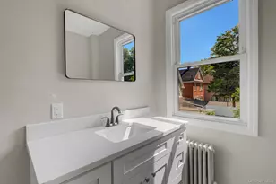 5 Columbia St, Farmingdale, NY 11735 - Photo 16