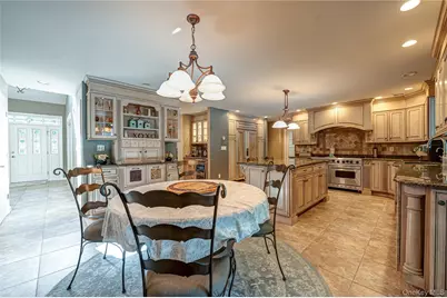 9 Crick Holly Lane, East Islip, NY 11730 - Photo 8