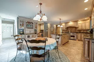 9 Crick Holly Ln, East Islip, NY 11730 - Photo 8